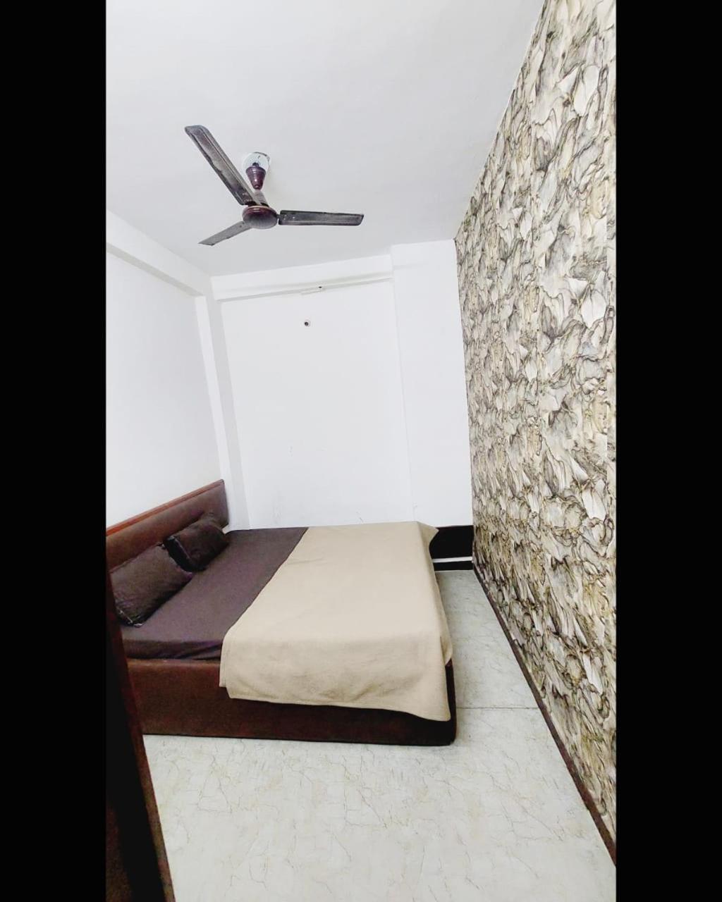 אויאיין Hotel Prakash Palace מראה חיצוני תמונה