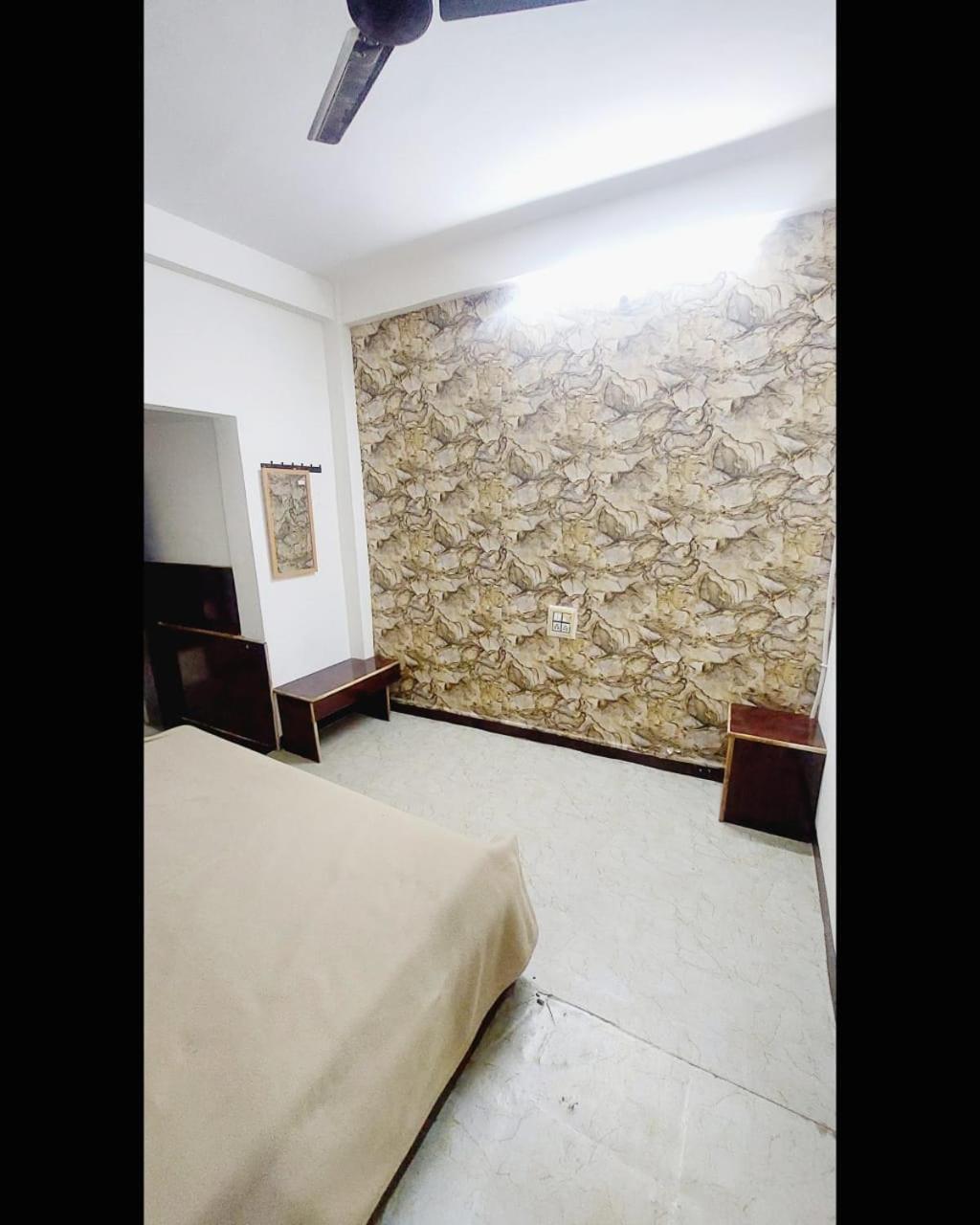 אויאיין Hotel Prakash Palace מראה חיצוני תמונה